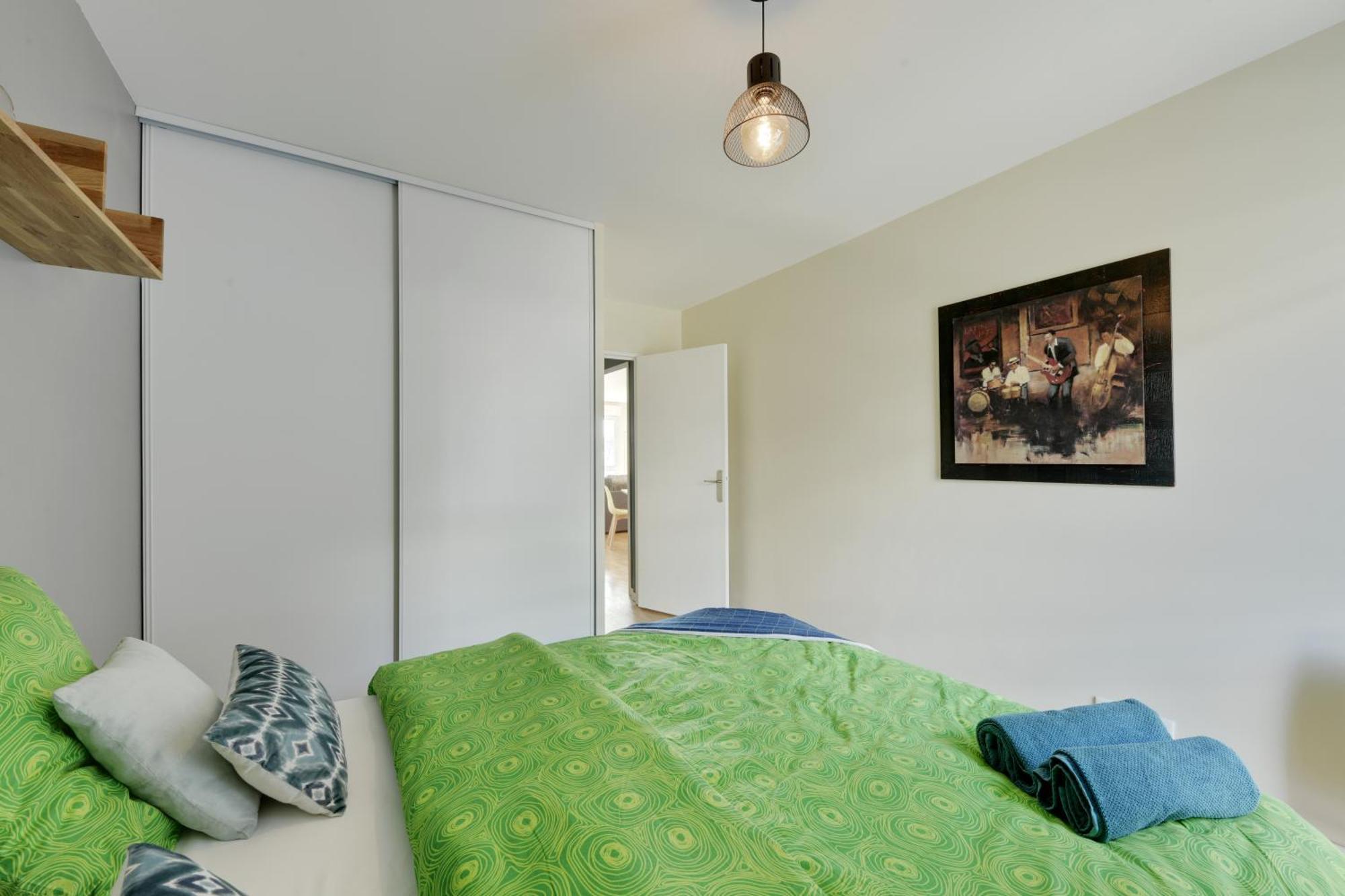 Chic Apartment With Superb View Of The Eiffel Tower Saint-Denis  Exterior foto